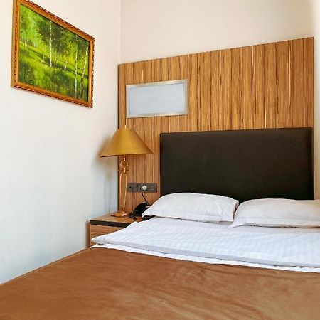 Nomad Hotel Astana Zewnętrze zdjęcie